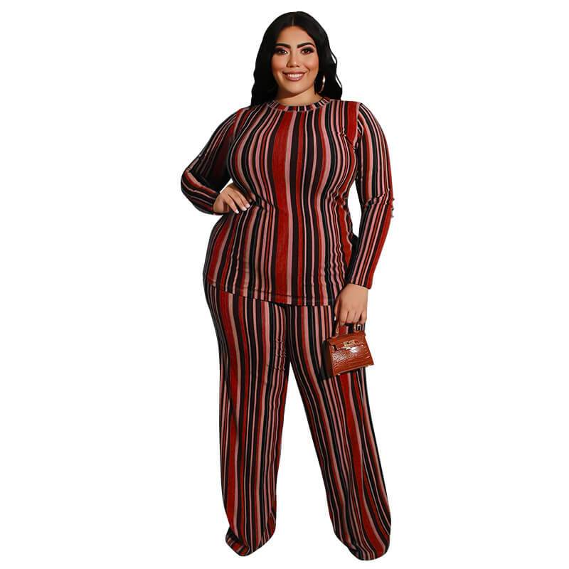 Plus Size Knitted Leisure Suit - red color