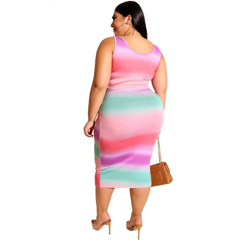 Plus Size Printed Square Two Piece Set - pink back