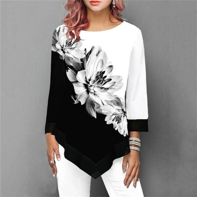 Plus Size Oversized T Shirt - floral black color