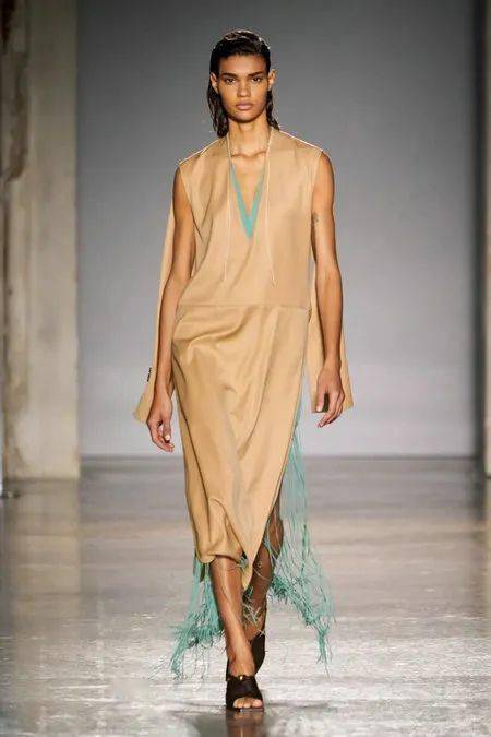 The 10 Latest Trends In Dressing For AutumnWinter 2021-2. Trapezoidal dress